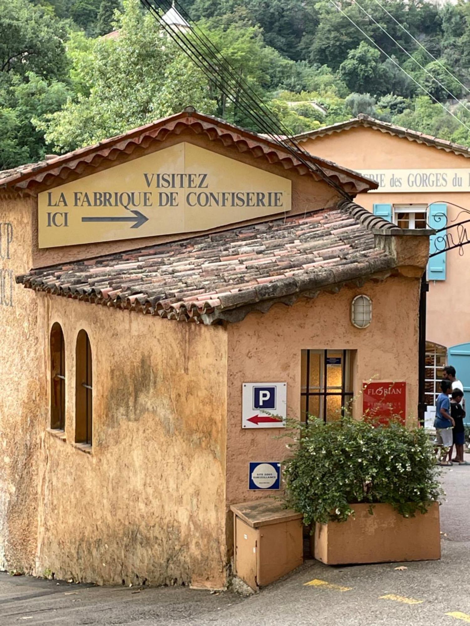 Bed and Breakfast Au Pied Des Baous Vence Exterior foto